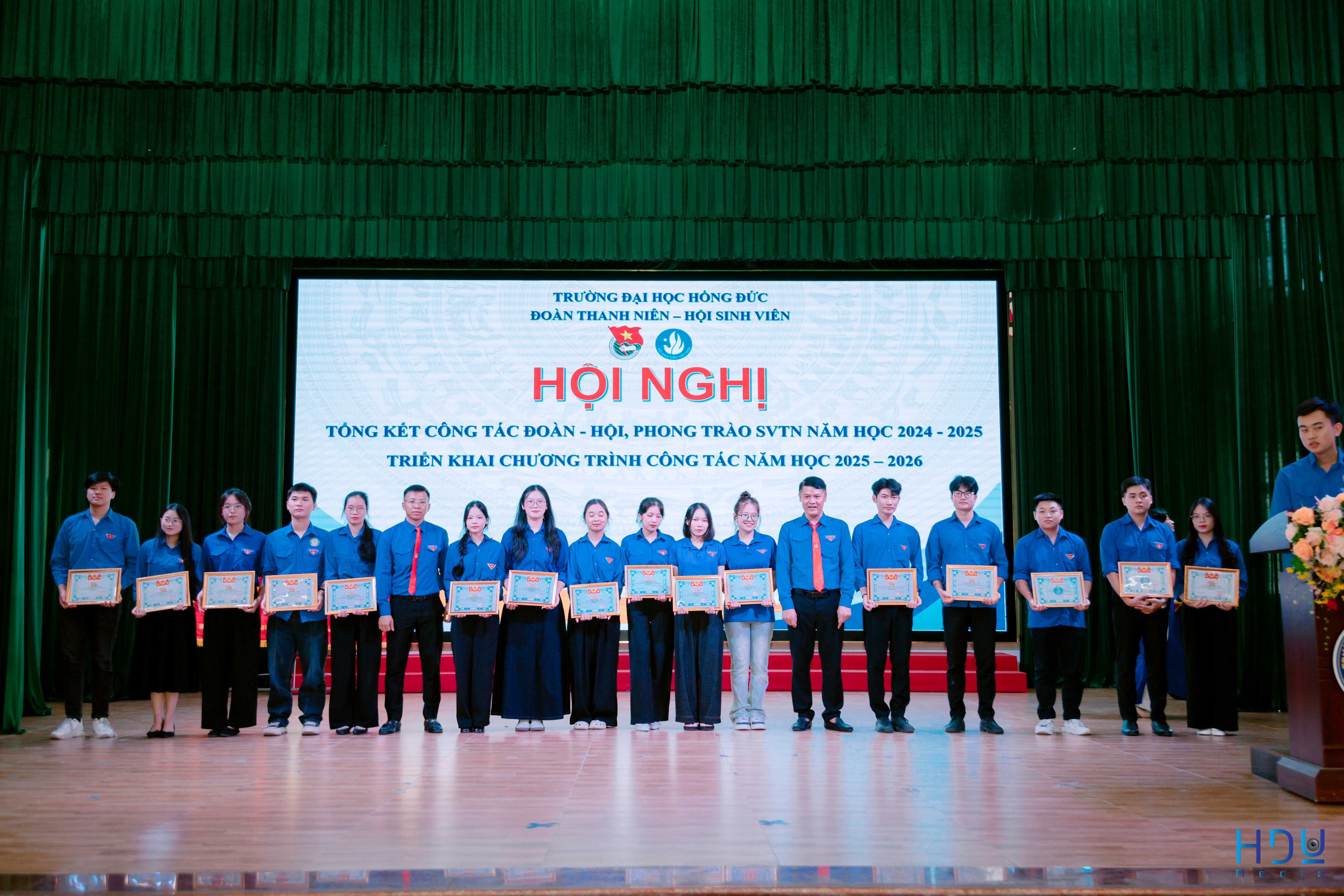 Media\2003_khtn.hdu.edu.vn\FolderFunc\202510\Images/img-9202-20251005092206-e.jpg